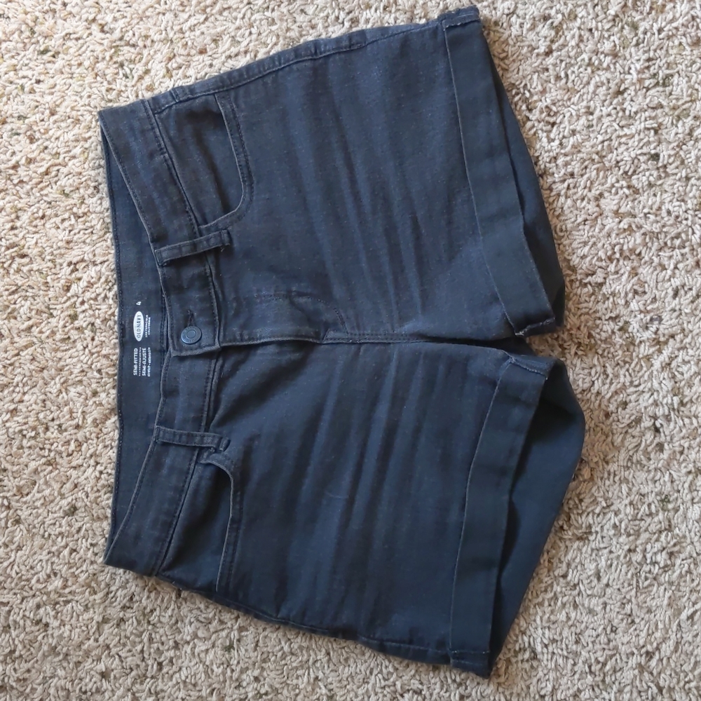 black fitted jean shorts
